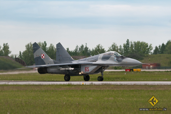 Mikoyan-Gurevich MiG-29A (9-12A)